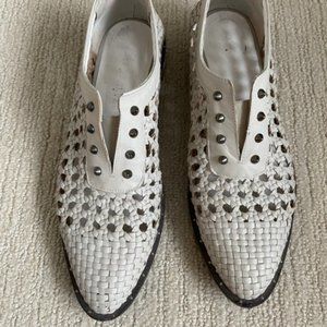 Freda Salvador Woven Oxford